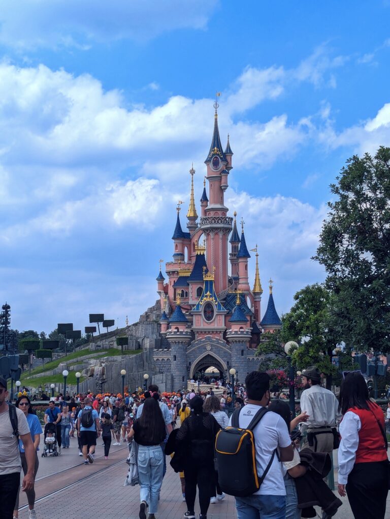 Ultimate Guide to Visiting Disneyland Paris with a Toddler