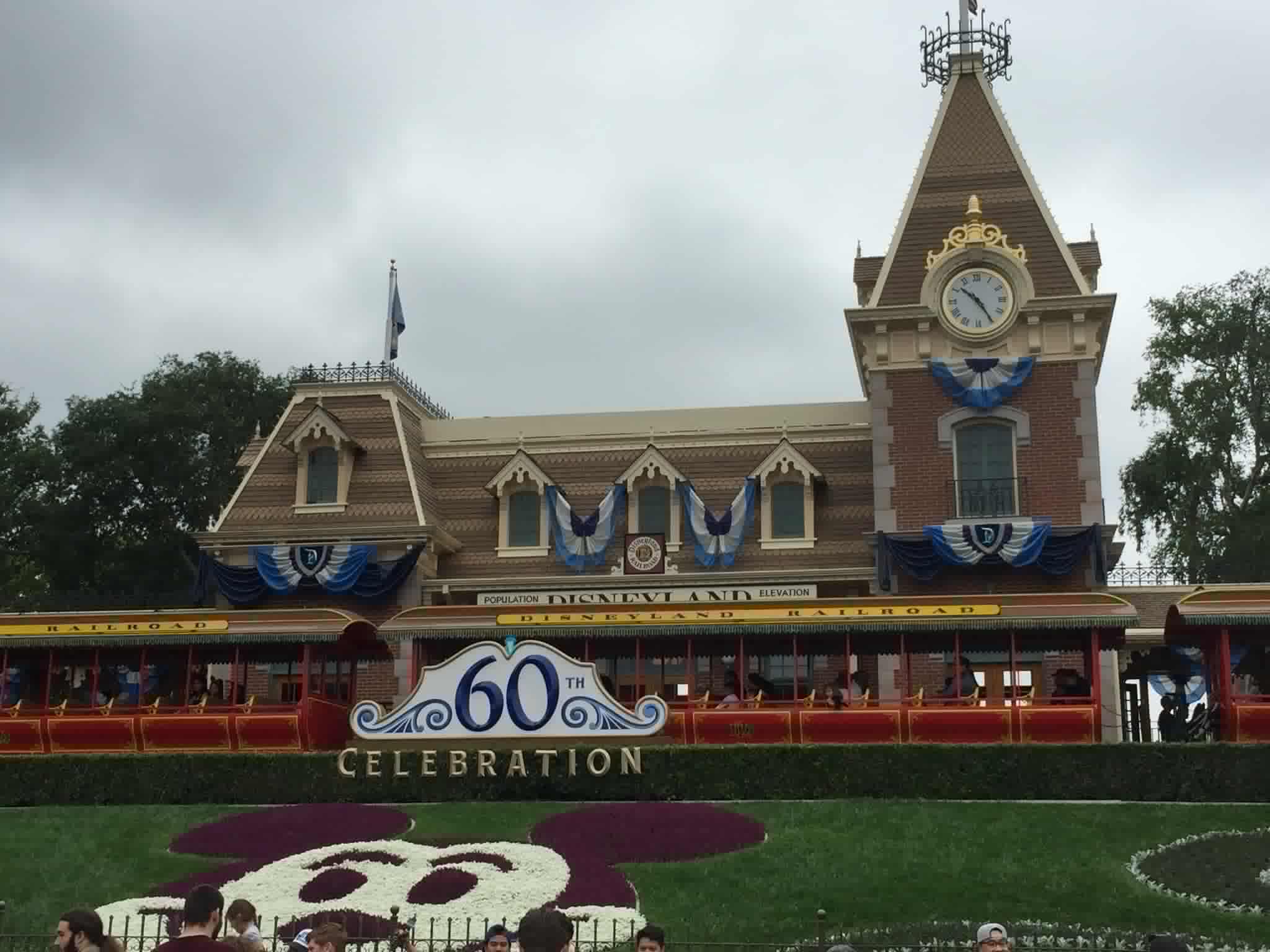 Disneyland CA main entrance and train