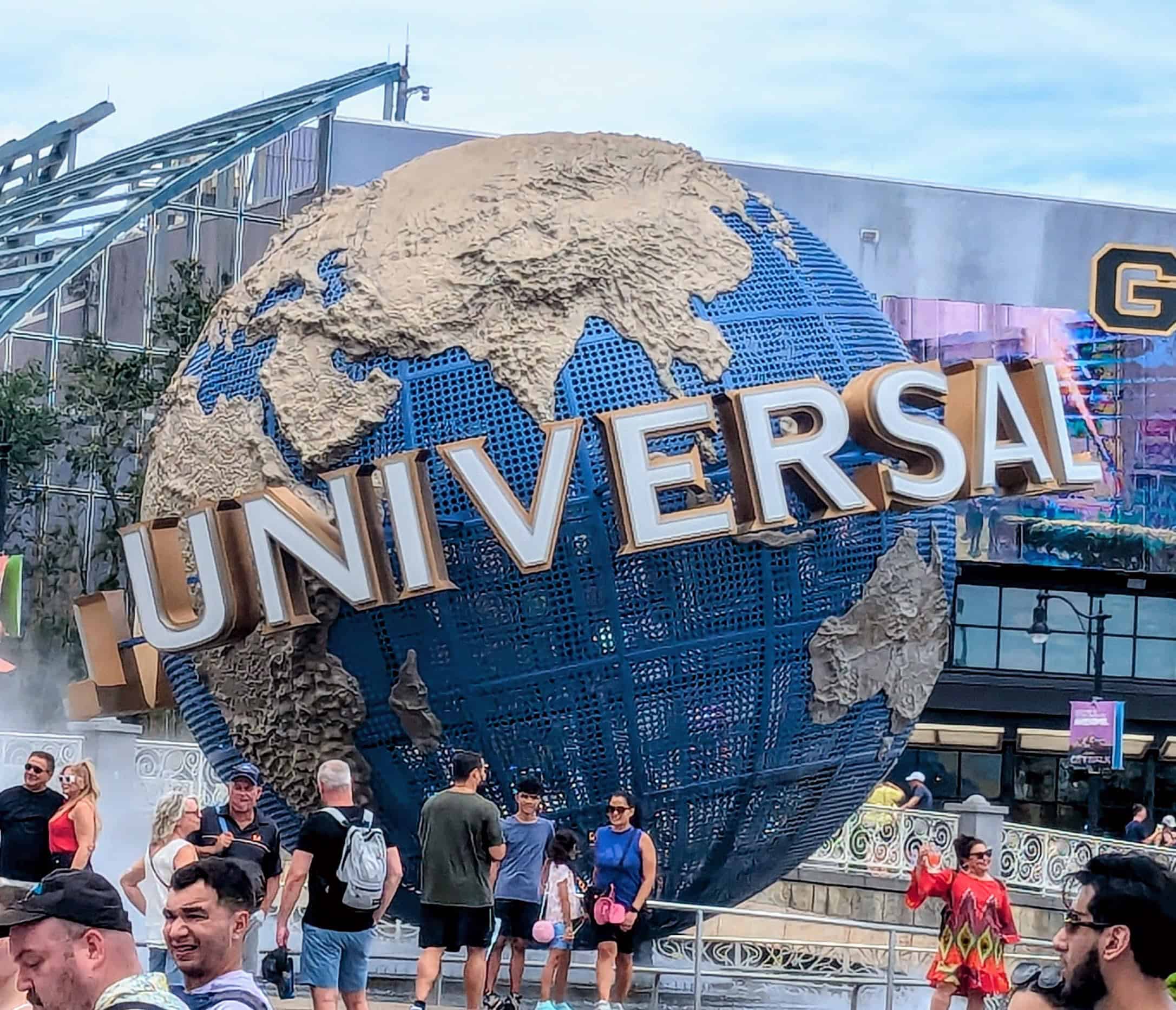 Universal Globe fountain