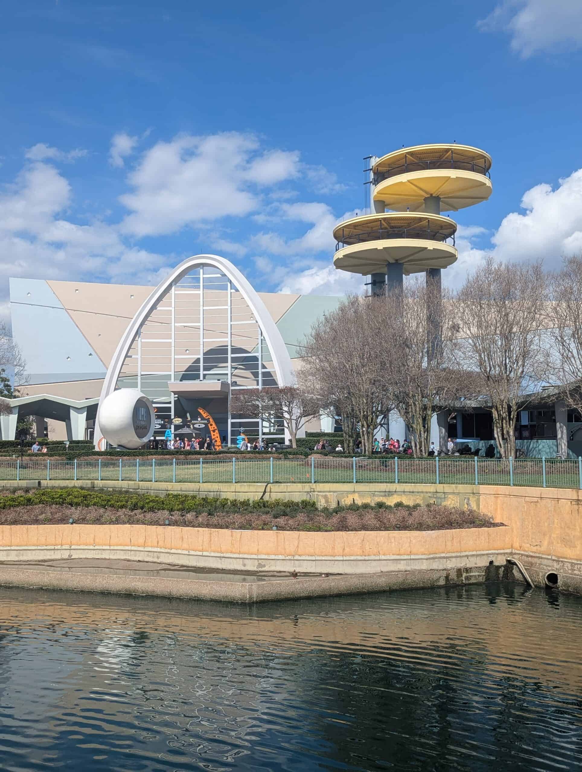 World Expo featuring Men in Black ride
